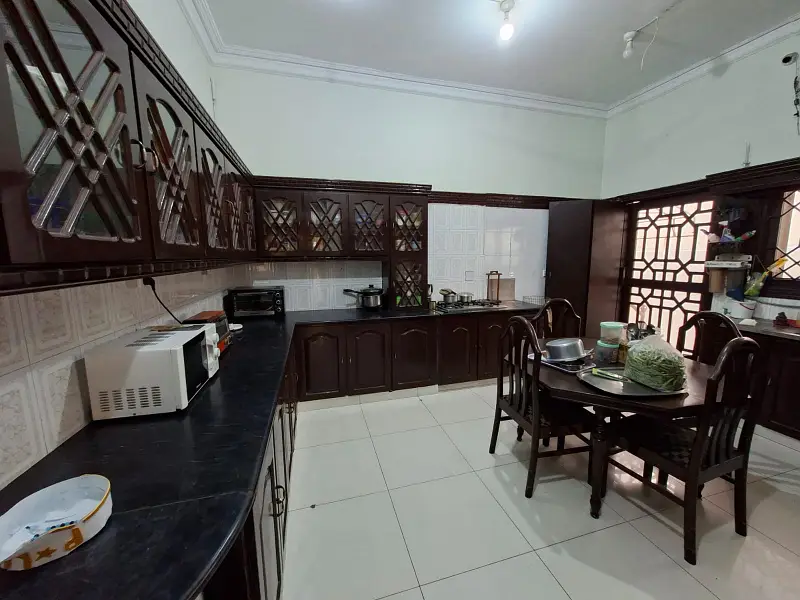 Bungalow for sale 500sq yard ,off khy Badban DHA Phase 7