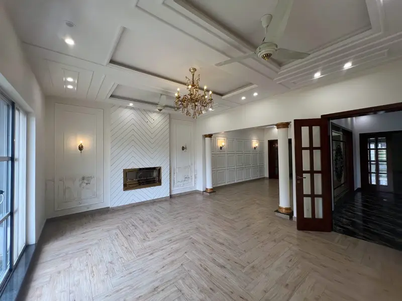 1 Kanal Brand New Luxury Ultra Modern Style Double Heighted Super Hot Location All Original Picture attached With Direct Owner Meeting For Sale in Johar Town Phase 2