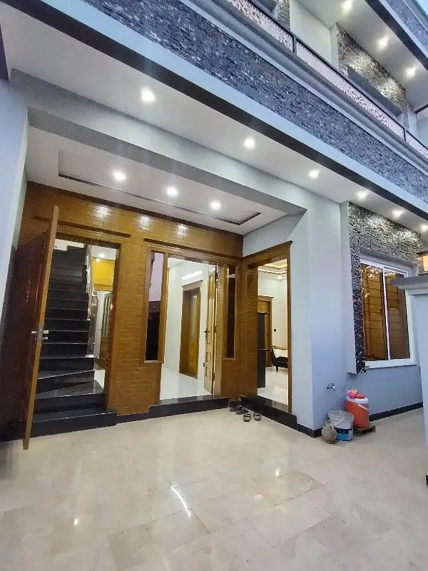 25x40 Extra Lavish House For sale in islamabad Sector G-13/islamabad