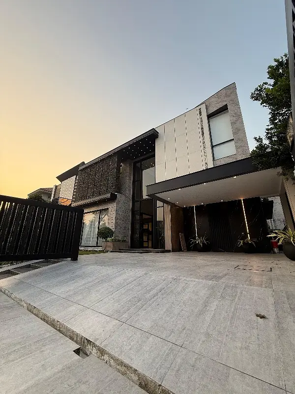 Modern Style Furnished Villa For Sale